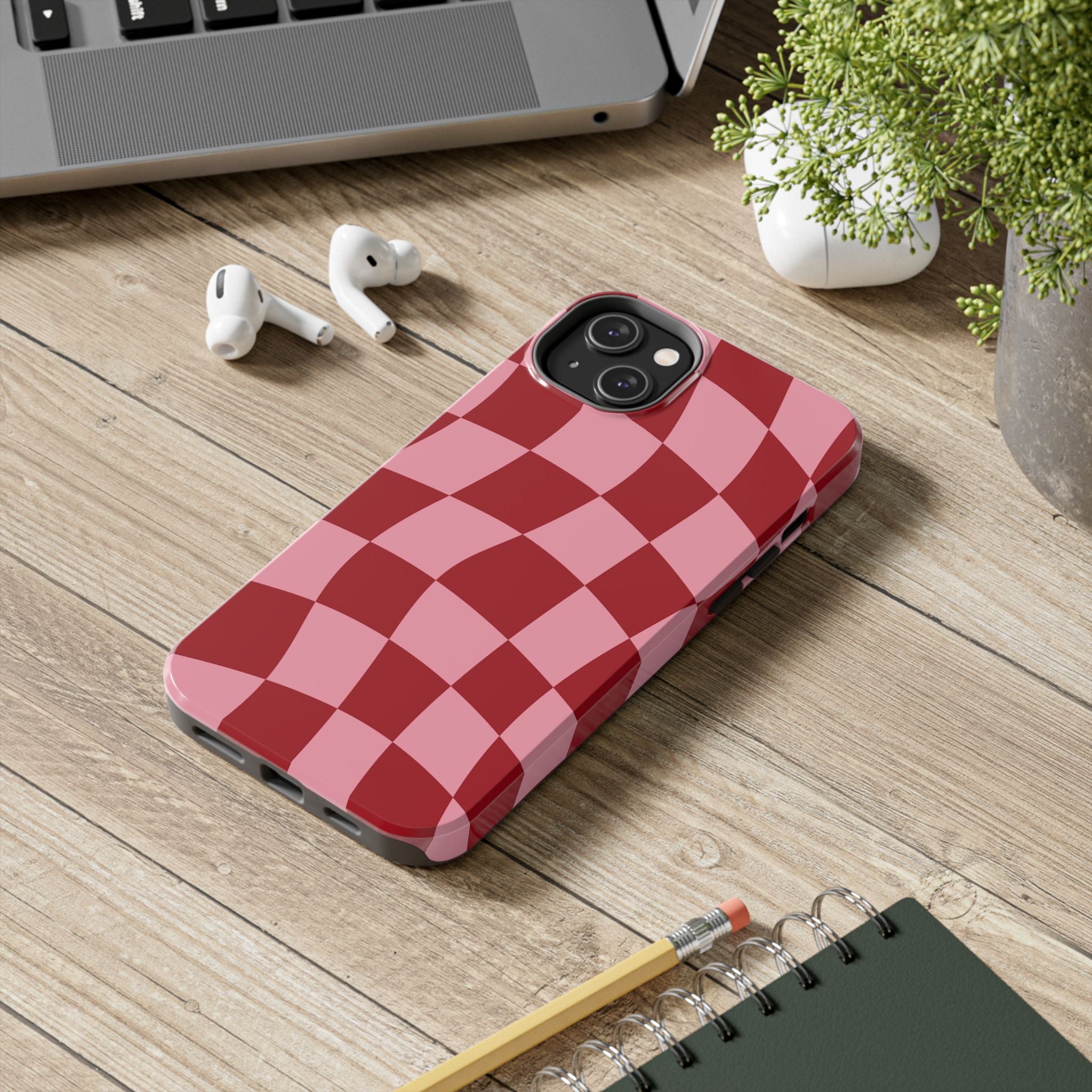 Stylish Checkered Tough Phone Case